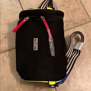Henri Bendel GWP Neoprene Cooler